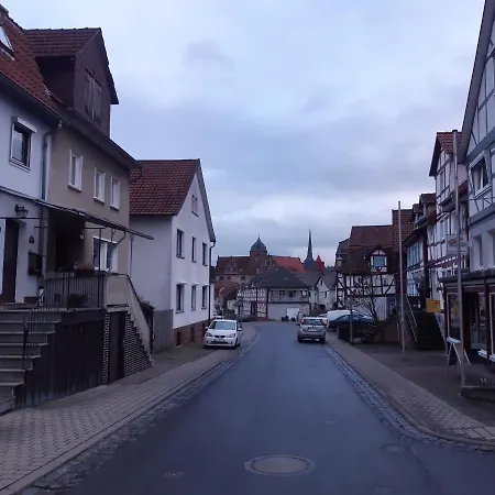 Ferien Monteuer Apartment